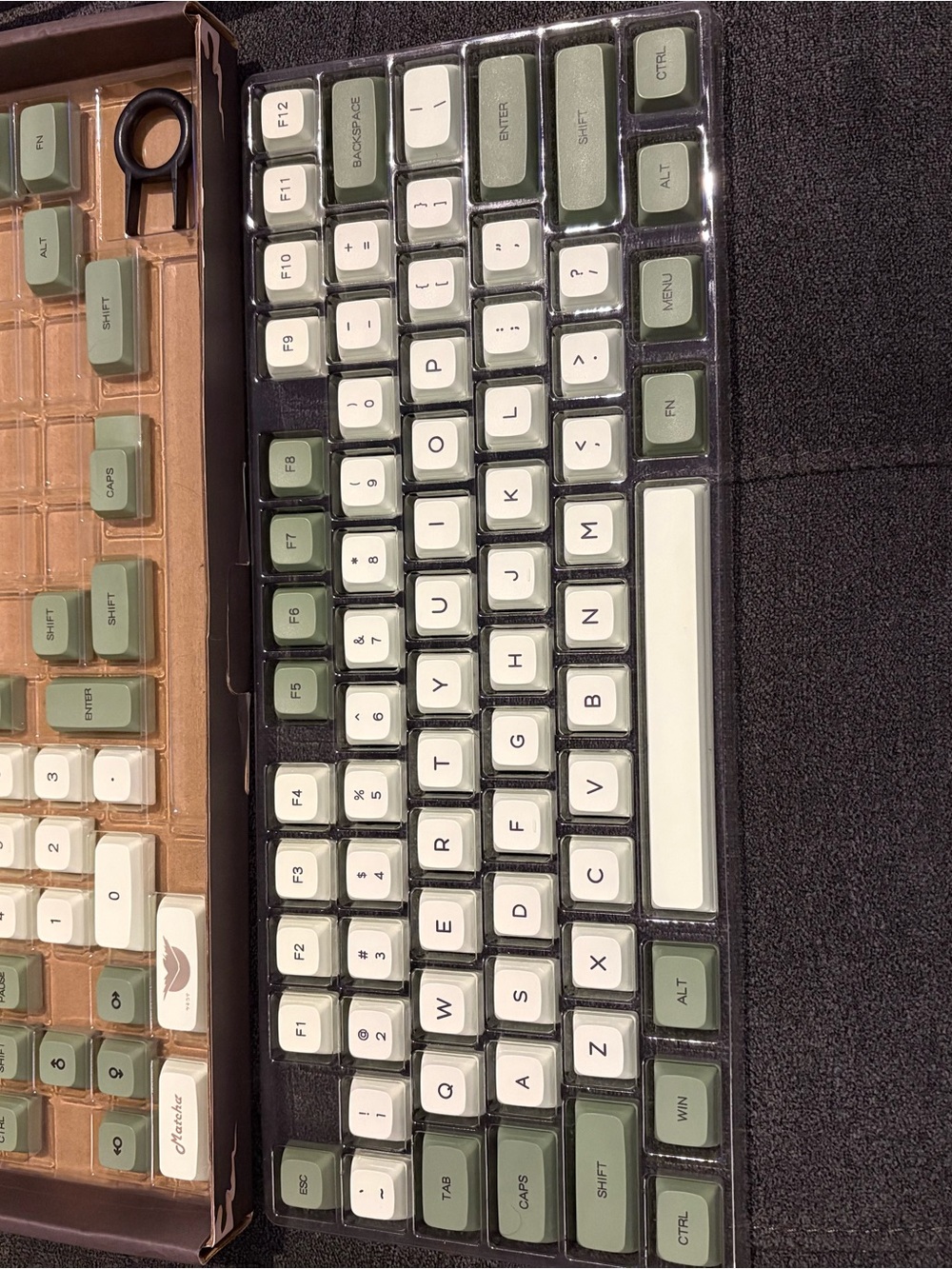 Two-Tone Sage & Cream Mechanical Keycap Set